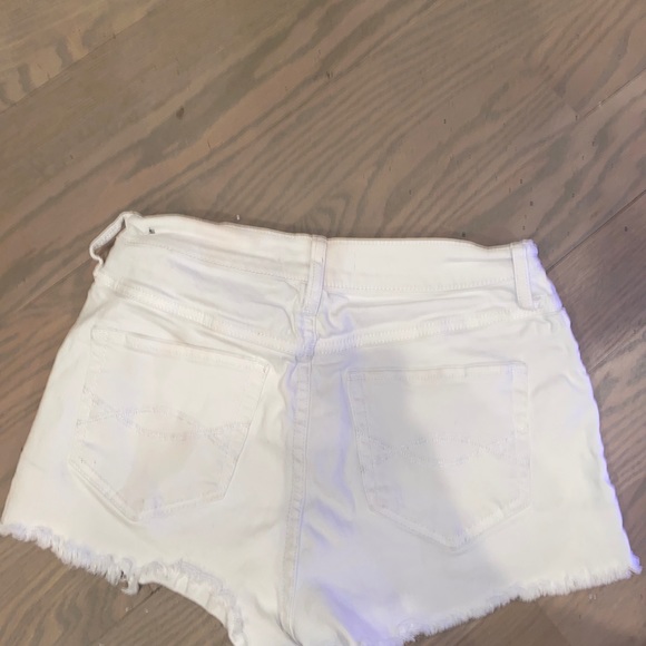 white jean shorts - Picture 2 of 3